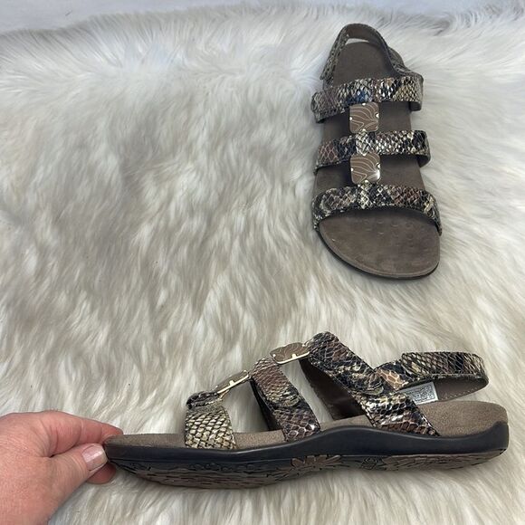 Vionic Amber Snake Print Adjustable Sandals Sz 8 - Picture 1 of 6